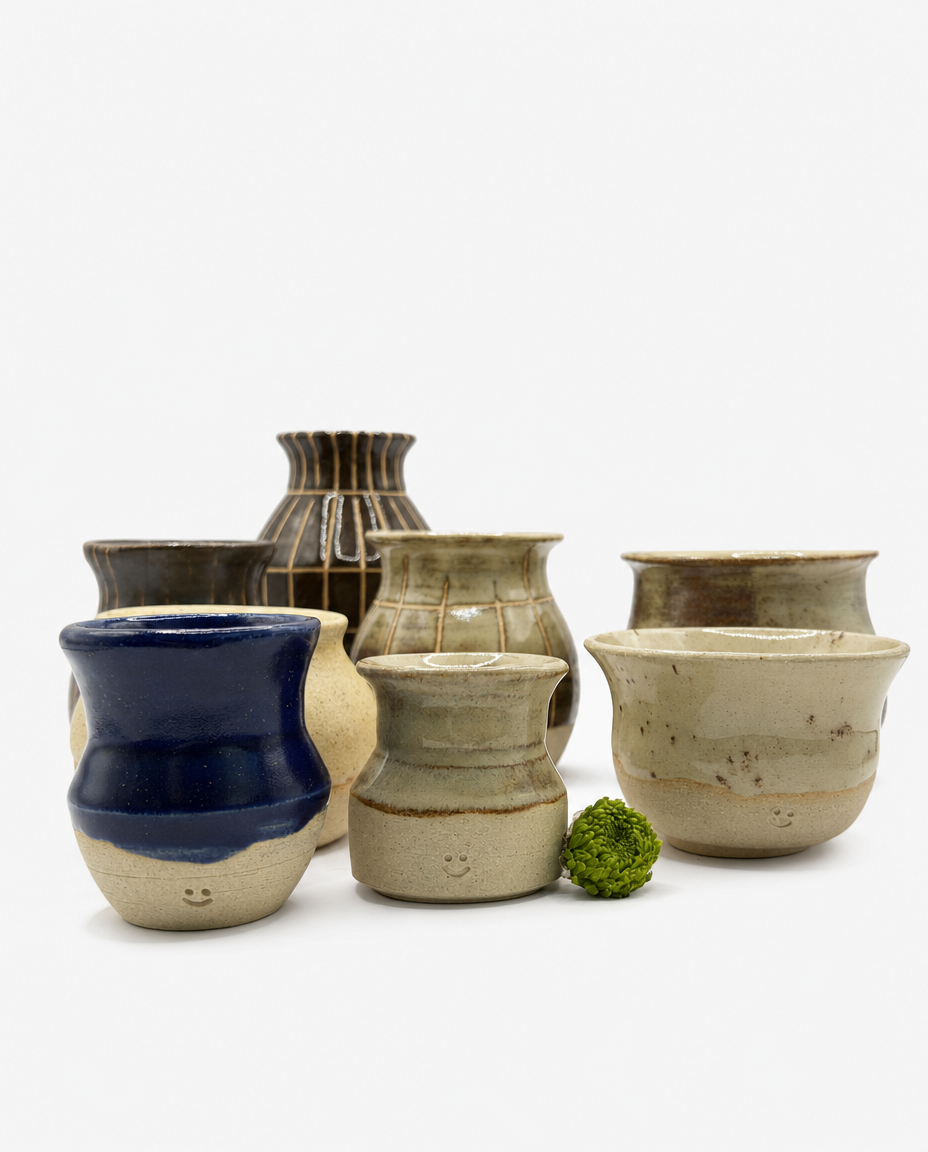 Tiny Bud Vase | Cobalt | 002